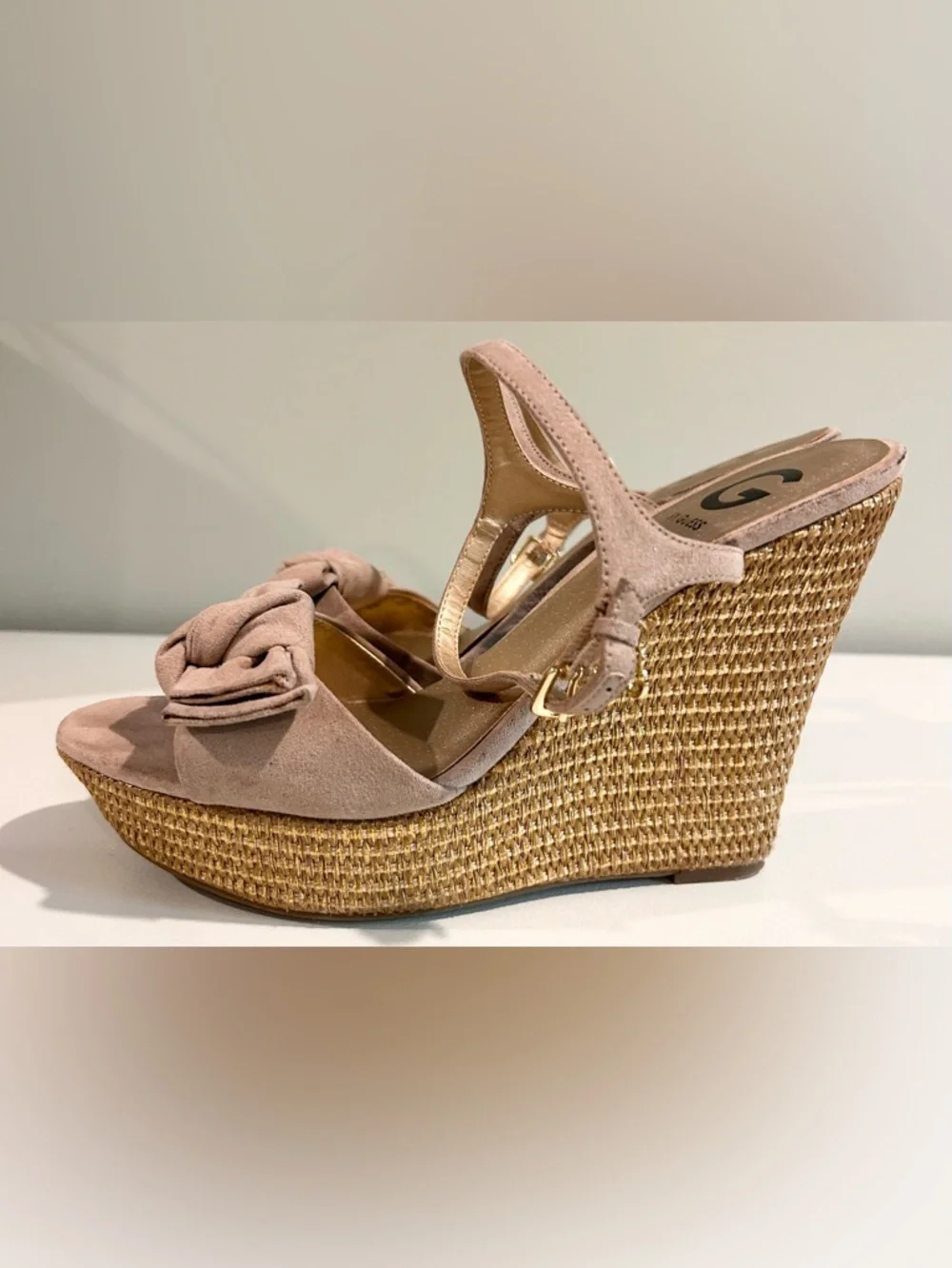 G by Guess Taupe Suede Bow Espadrille Platform Wedge Sandals 8.5